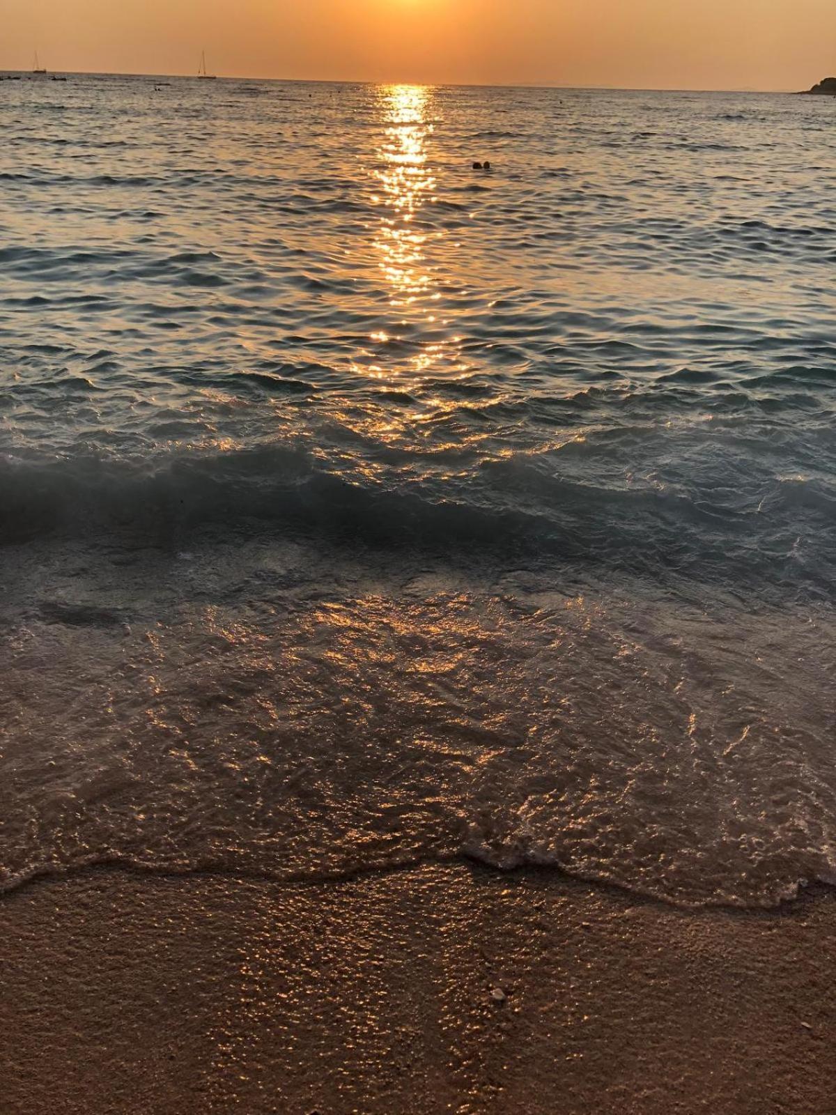 Days@sea